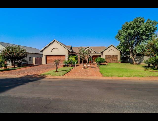 3 BEDROOM HOUSE SOLD IN THE COVES